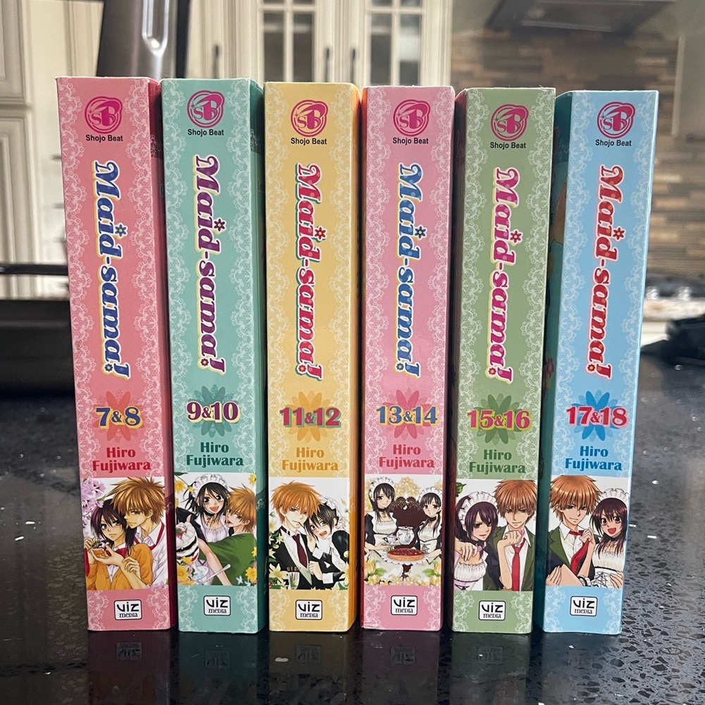 Maid Sama Manga 7 - 18 English
Begin after the end of anime. Each book is for 2